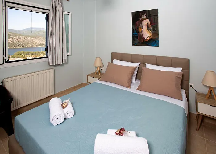 Antigone * Аргостолион