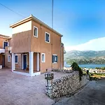 Apartament Antigone *