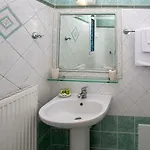 Antigone Apartament